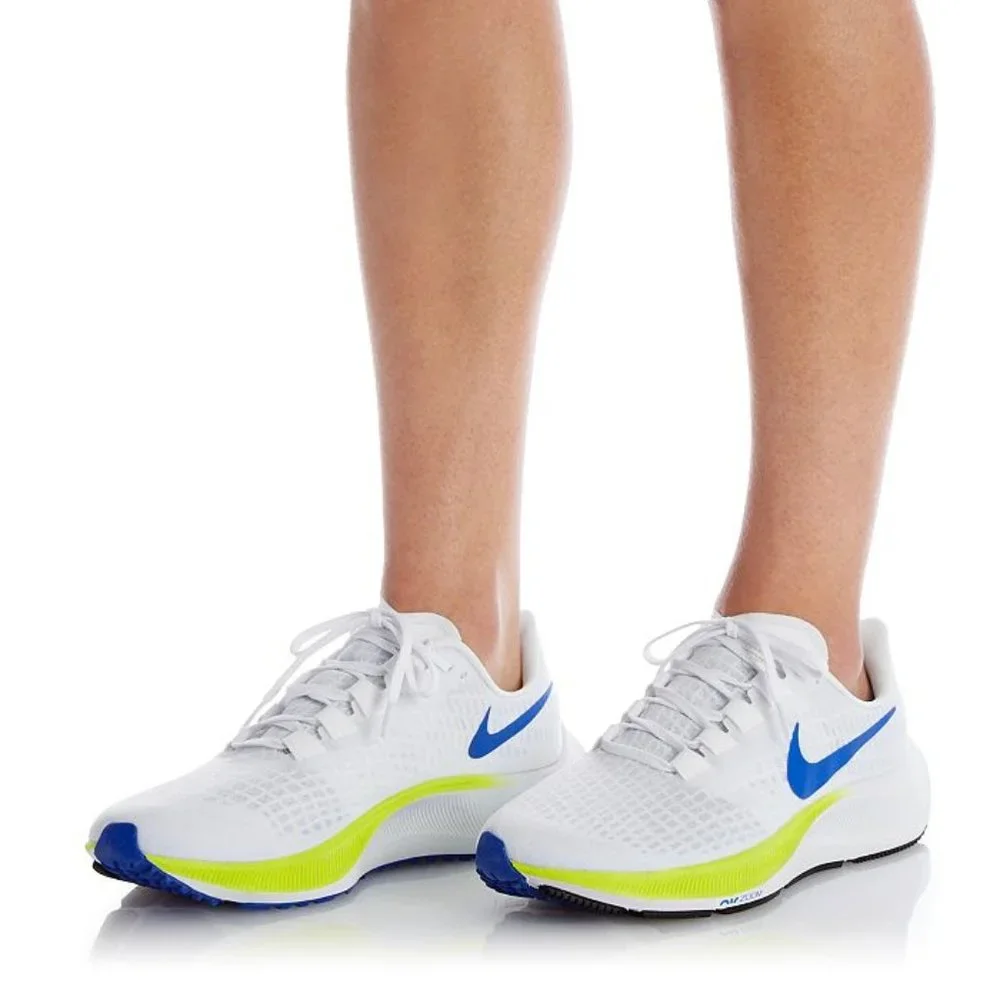 Nike Air Zoom Pegasus 37 Low Top Sneakers